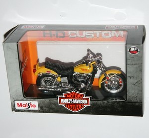  NECO TOYS 39360 Harley-Davidson 1977 Fxs Low Rider Motorsiklet 1:18