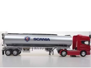  WELLY 32672S-W 1:32 Scania V8 R730 Tanker